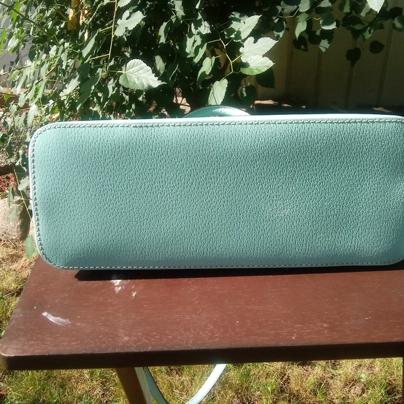 KATE of SPADE PURSE - Picture 9 of 12